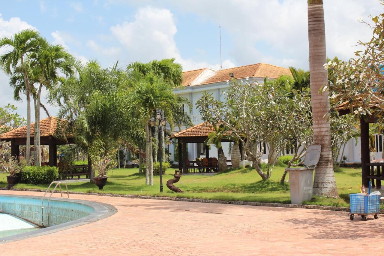 Ngoc Thu Hotel Soc Trang Exterior photo